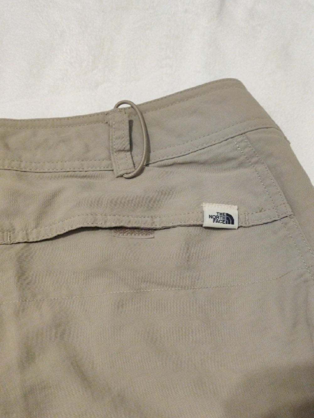 The North Face Embroidered Logo Jacket in Light Beige - Picture 14 of 16